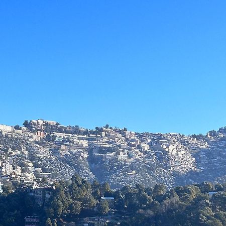Shimla Hills Apartments 2Bhk Buitenkant foto