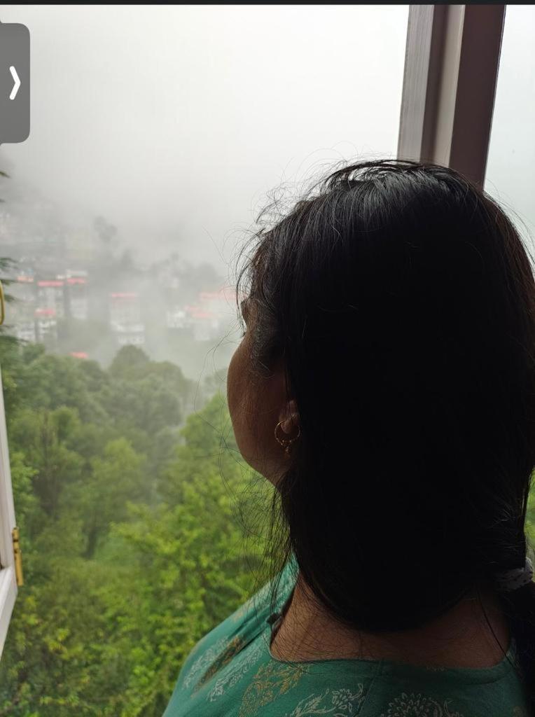 Shimla Hills Apartments 2Bhk Buitenkant foto