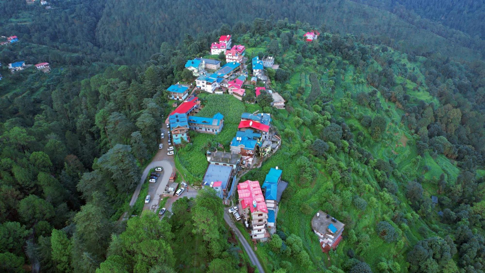 Shimla Hills Apartments 2Bhk Buitenkant foto