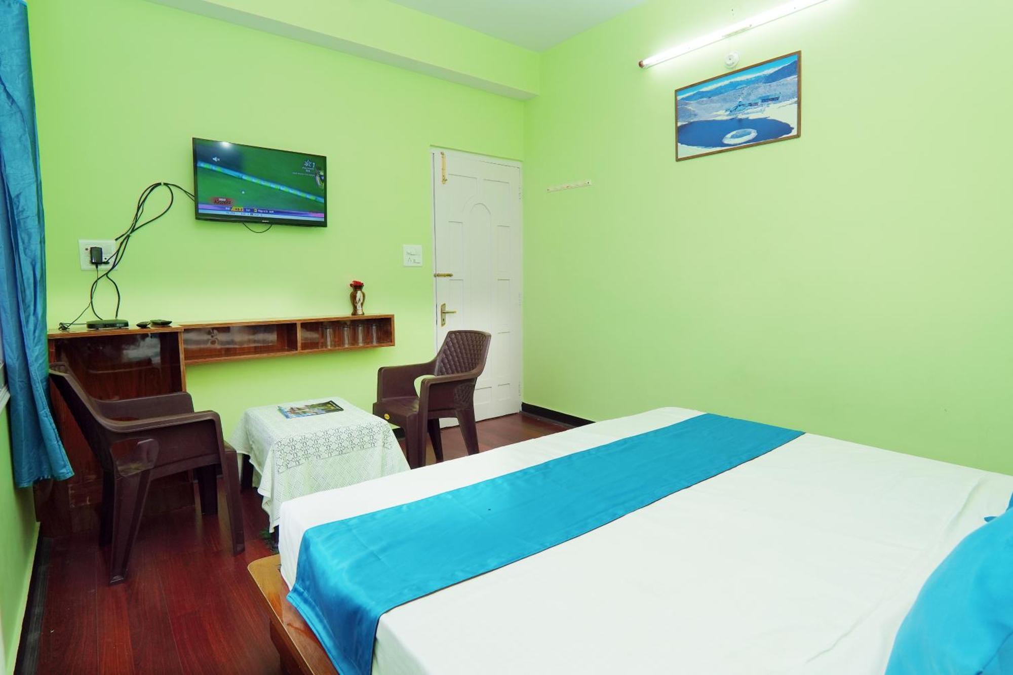 Shimla Hills Apartments 2Bhk Buitenkant foto