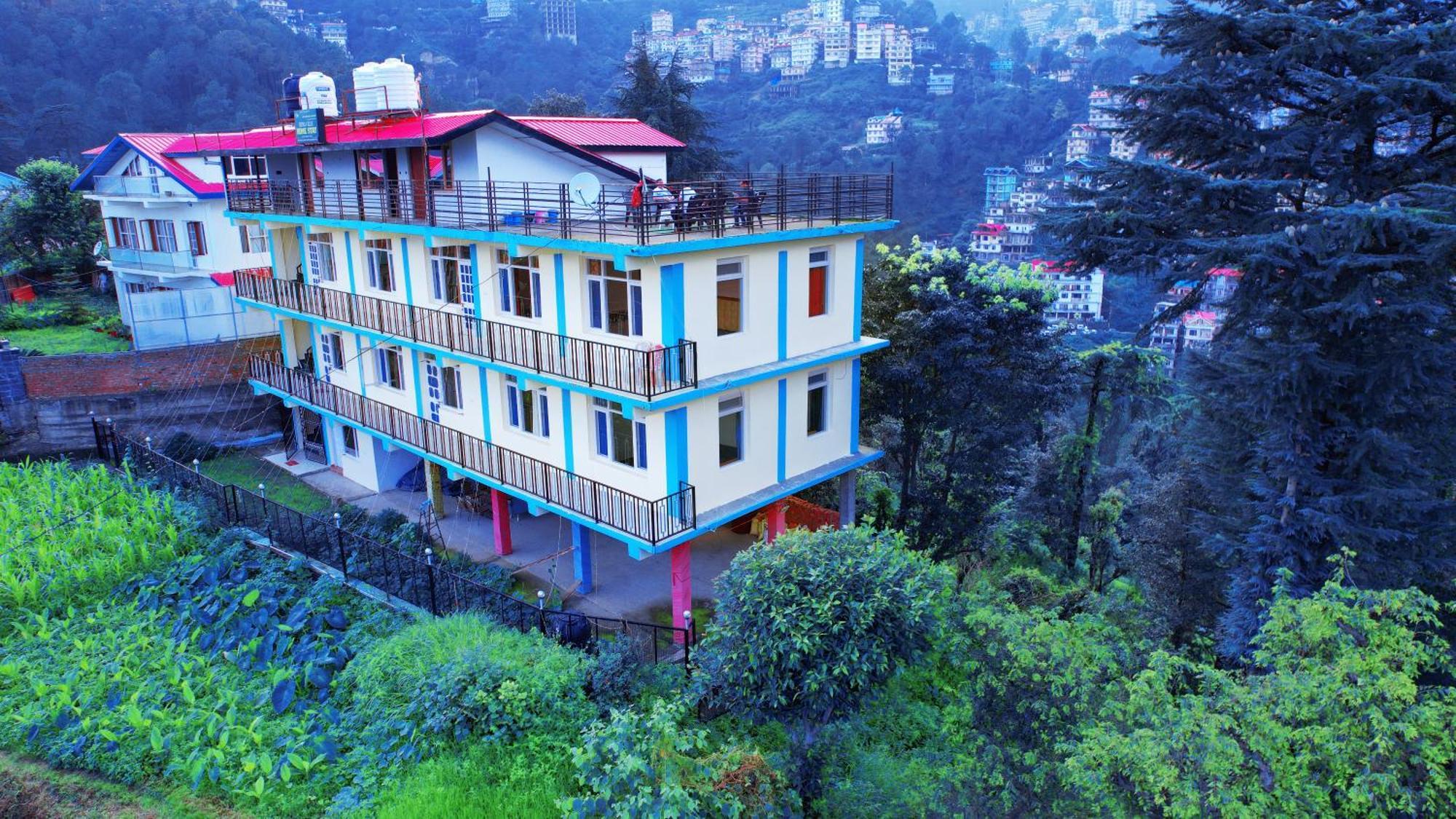 Shimla Hills Apartments 2Bhk Buitenkant foto